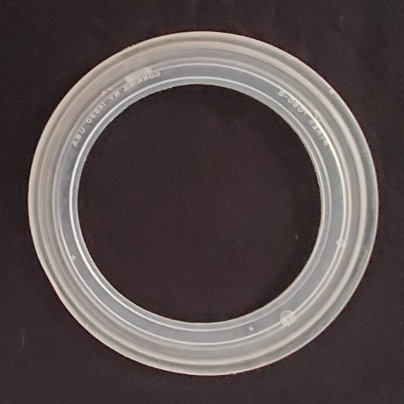 Pyrex See & Store Canister - Picture 5 of 11